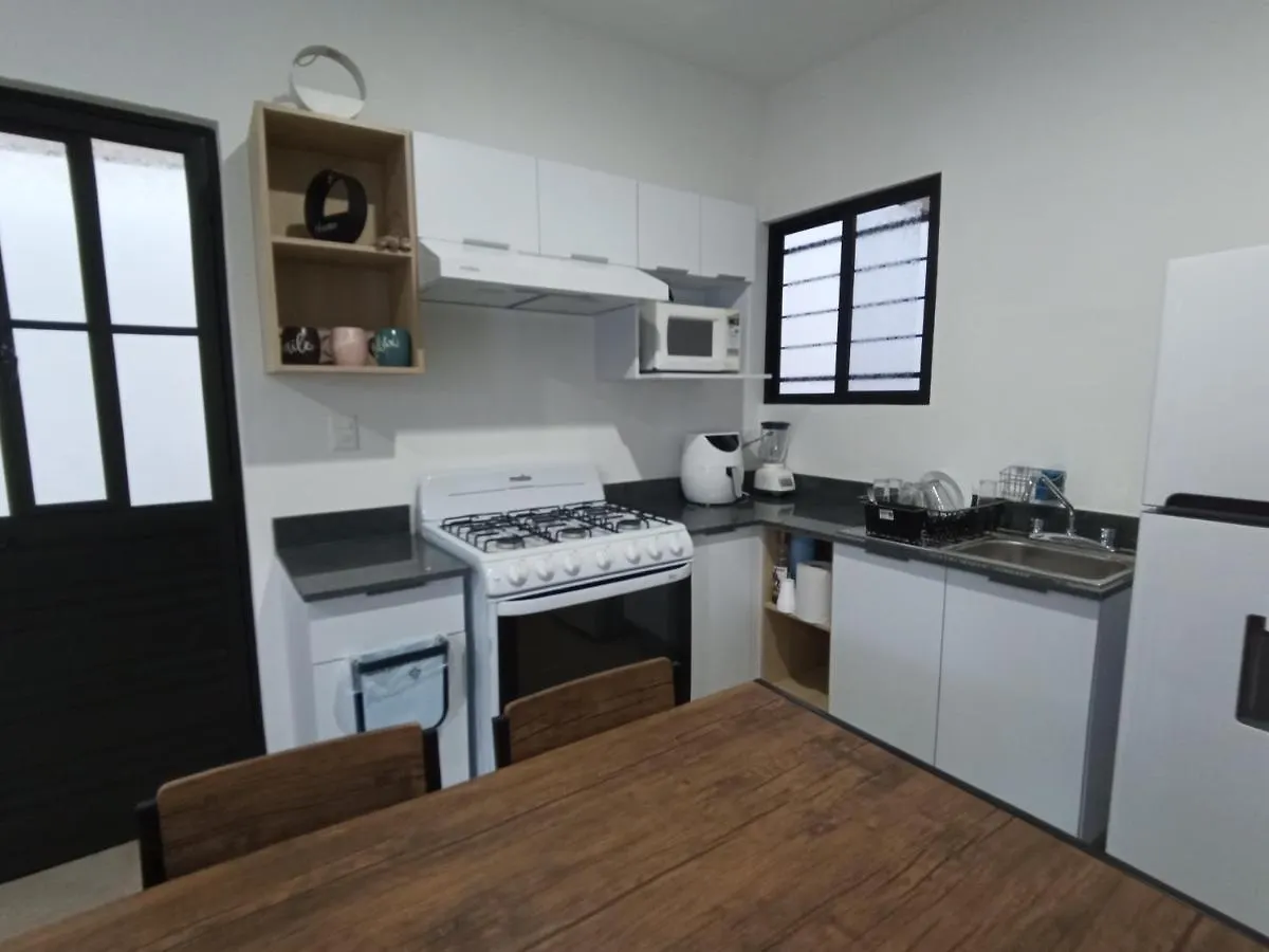 Сasa de vacaciones Casa En Privada Con Alberca, Excelente Para Vacaciones Y Descanso Villa Playa del Carmen México