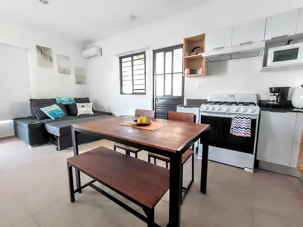 Сasa de vacaciones Casa En Privada Con Alberca, Excelente Para Vacaciones Y Descanso Villa Playa del Carmen México