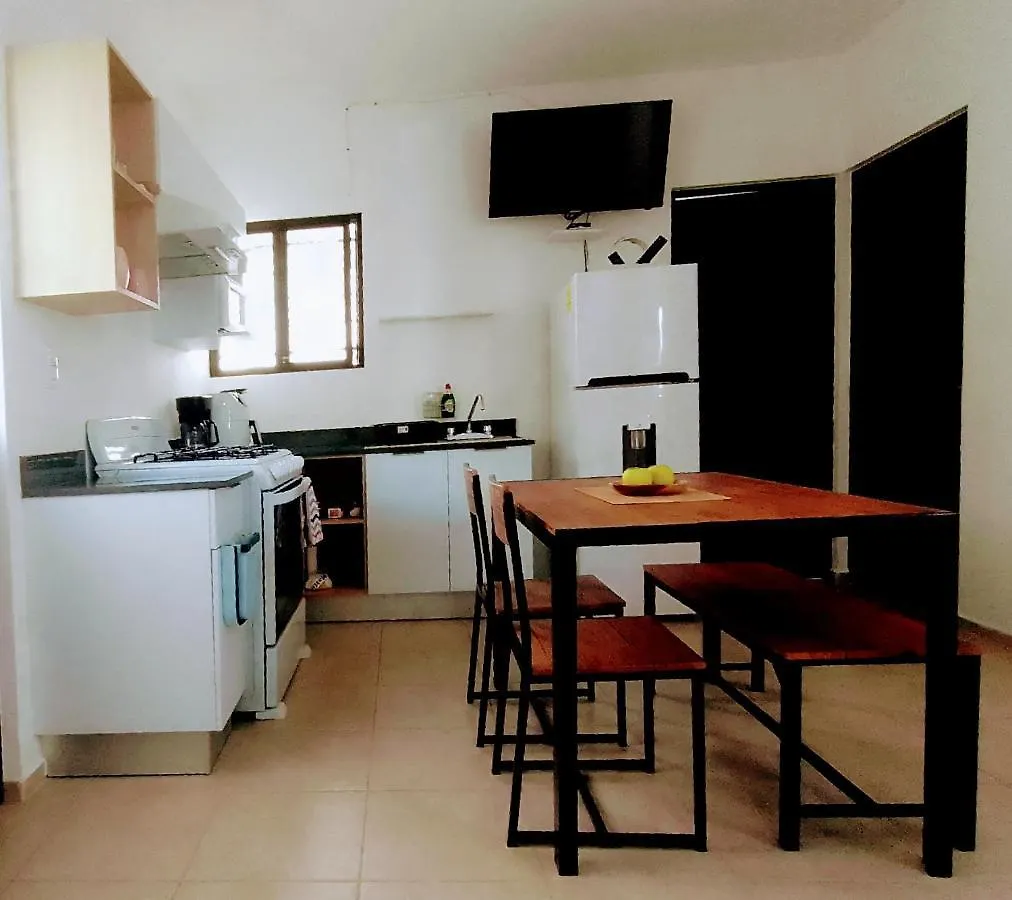 Сasa de vacaciones Casa En Privada Con Alberca, Excelente Para Vacaciones Y Descanso Villa Playa del Carmen